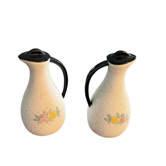 MCM Textured Pottery Oil Vinegar Cruets Rooster Florals - Picture 2 of 10